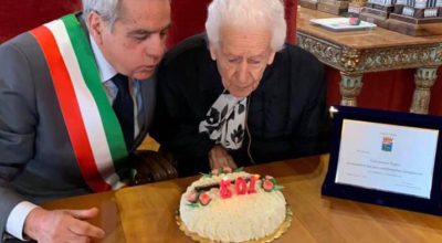 BUON COMPLEANNO! IL SINDACO ARENA FESTEGGIA I 103 ANNI DELLA CONCITTADINA GIOVANNA SAPIO