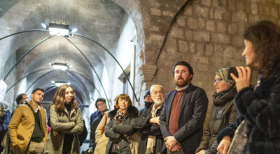 LUCE AL COLORE. LA CROMIA DEI SARCOFAGI DEL MUSEO CIVICO, ANCORA QUALCHE GIORNO PER VISITARE LA  MOSTRA