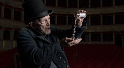 Lo spettacolo Venere nemica con Drusilla Foer sostituito da Le memorie di Ivan Karamazov con Umberto Orsini. Martedì 23 aprile, ore 21 – Teatro Unione